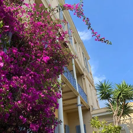 Alexandra - Boutique Hotel