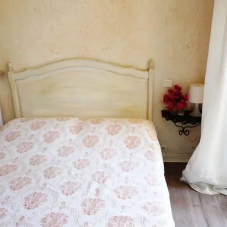 Alexandra - Boutique Hotel 3*