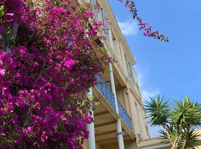 Alexandra - Boutique Hotel