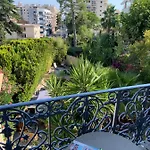 Ξενοδοχείο Alexandra - Boutique Ζουάν λε Πιν