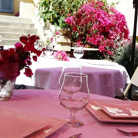 Szálloda Alexandra - Boutique Juan-les-Pins