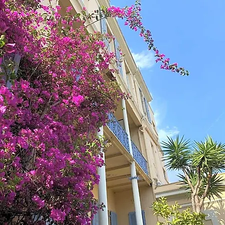 Alexandra - Boutique Ξενοδοχείο