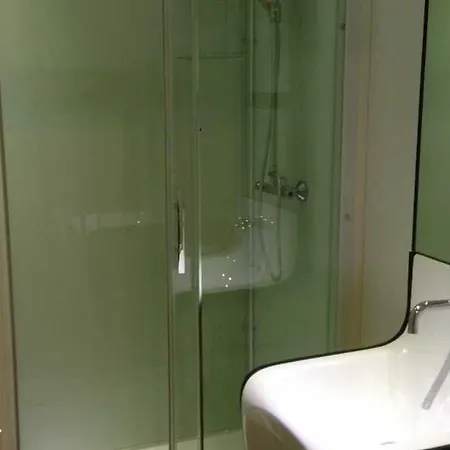 Alexandra - Boutique 3*