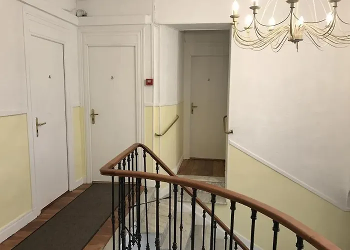 Alexandra - Boutique ジュアン・レ・パン