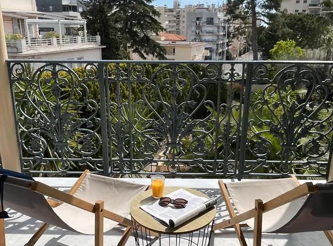 Alexandra - Boutique Hotel 3*