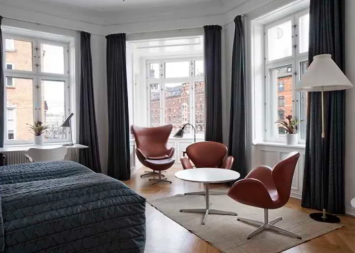 Alexandra - Boutique ジュアン・レ・パン